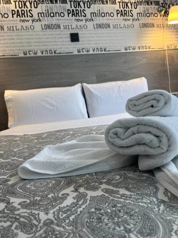 Fuencarral Rooms Madrid Luaran gambar
