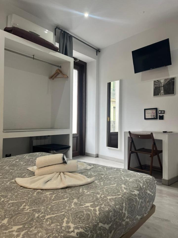 Fuencarral Rooms Madrid Luaran gambar