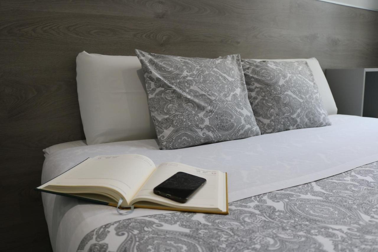 Fuencarral Rooms Madrid Luaran gambar